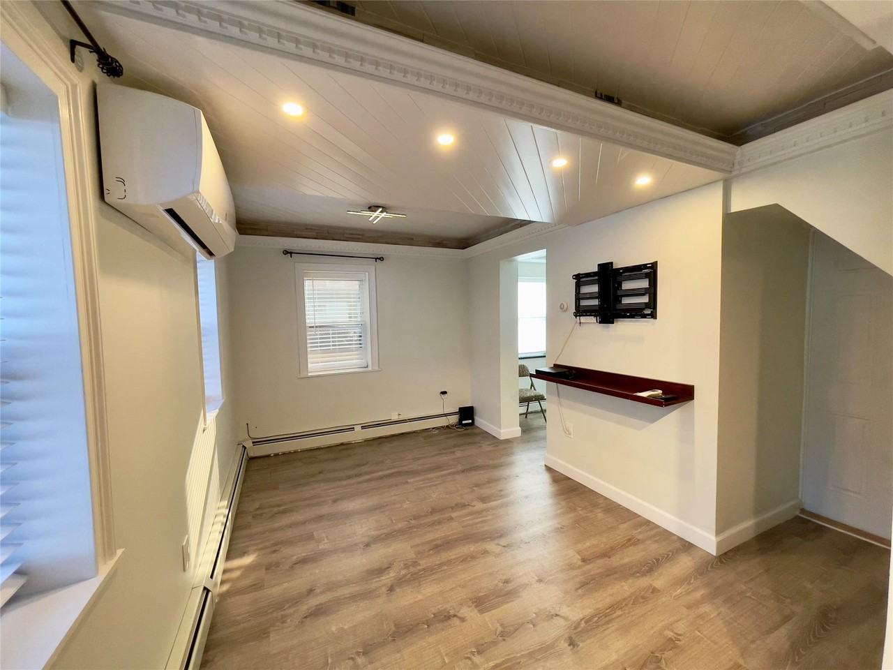 3101 Wissman Ave - Photo 5 of 18