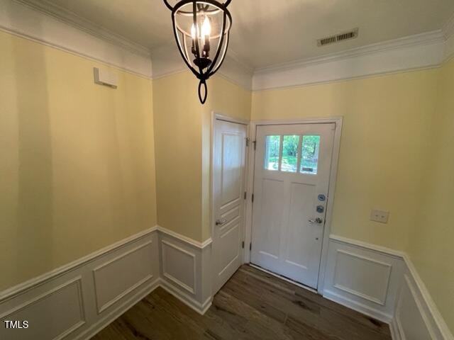 8203 Saltwood Pl - Photo 2 of 24