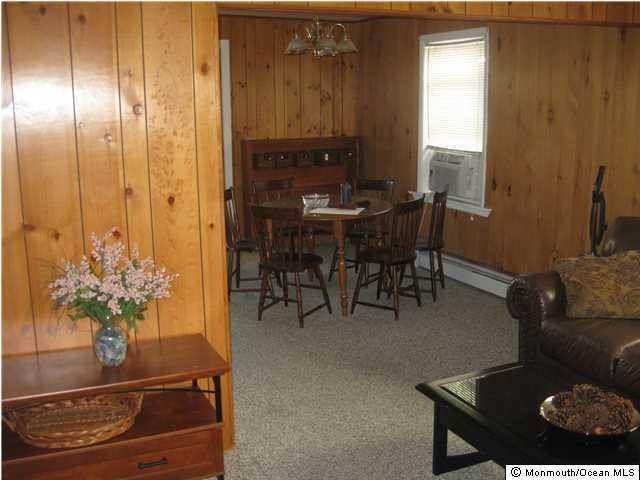 508 McCabe Ave - Photo 3 of 8