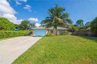 7402 Coquina Ave - Photo 1 of 1