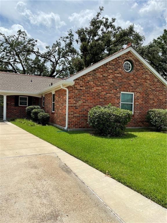 716 Gordon Ave - Photo 3 of 15