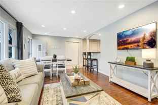 17520 11th Ave N - Photo 1 of 1