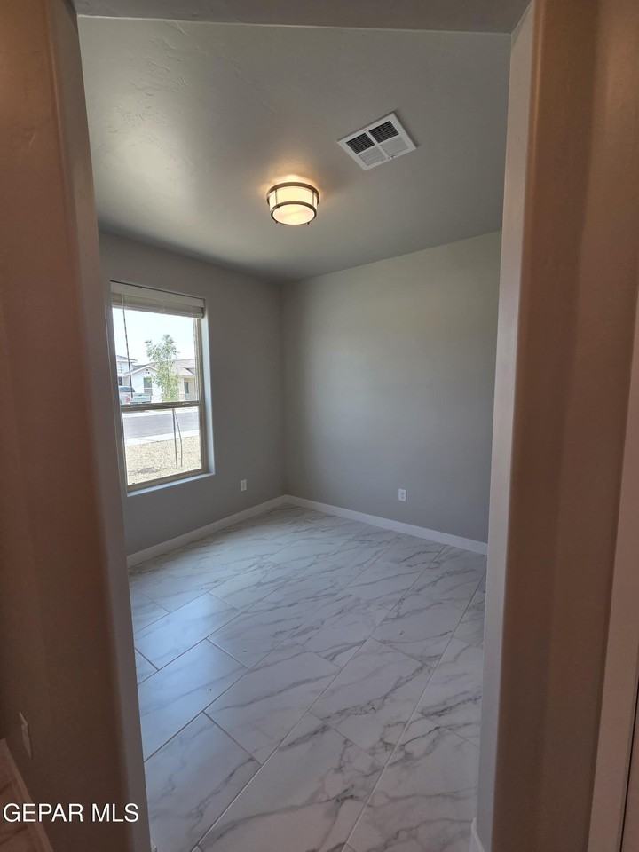 3032 San Jenaro Dr - Photo 6 of 14