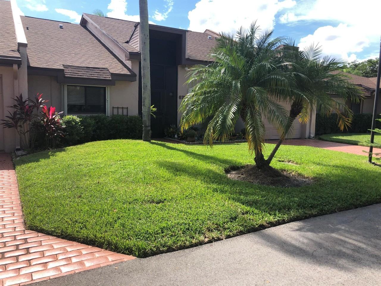 6746 Versailles Ct - Photo 4 of 27