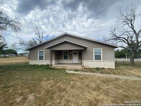 576 School Dr - Photo 1 of 1
