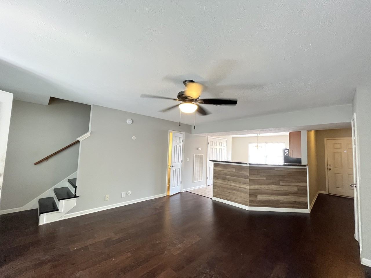 3023 London View Dr - Photo 2 of 17