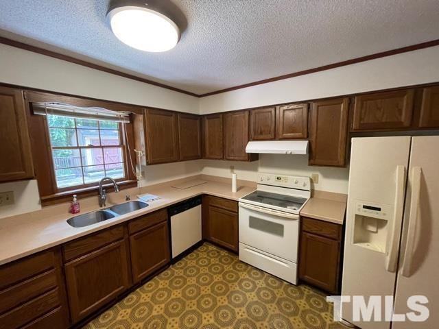 2717 Panther Dr - Photo 6 of 26