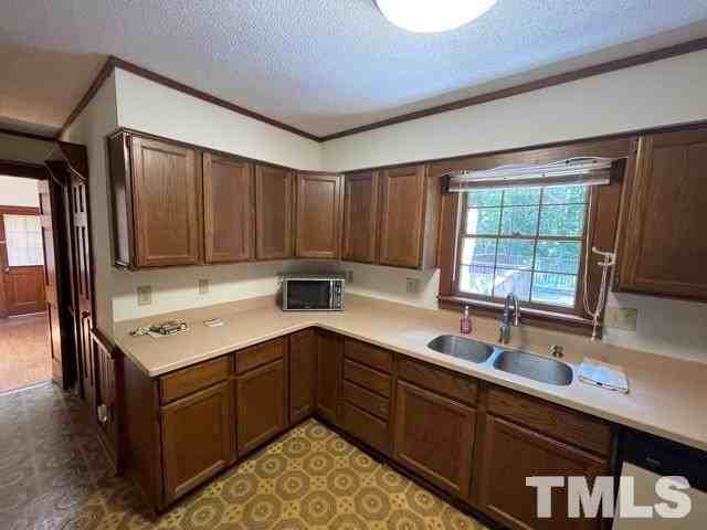 2717 Panther Dr - Photo 7 of 26
