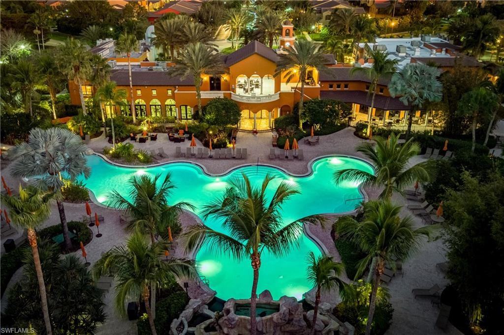 9072 Covina Dr N - Photo 2 of 48