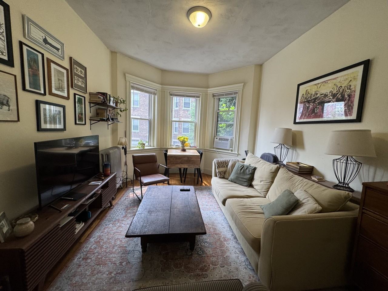 124 Peterborough St #4