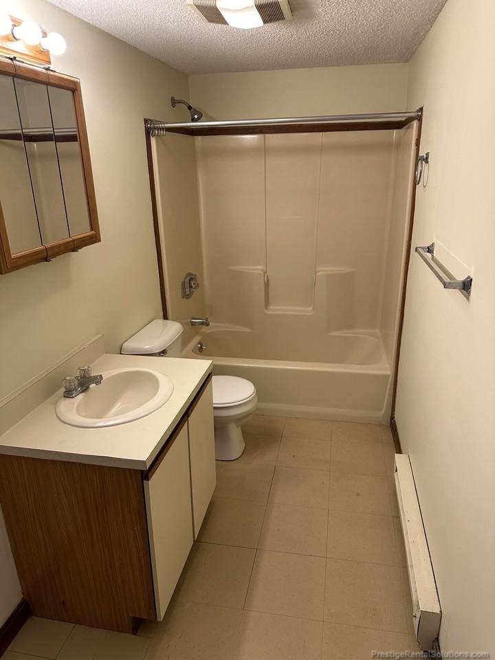 100 Bemis Rd #3 - Photo 7 of 13