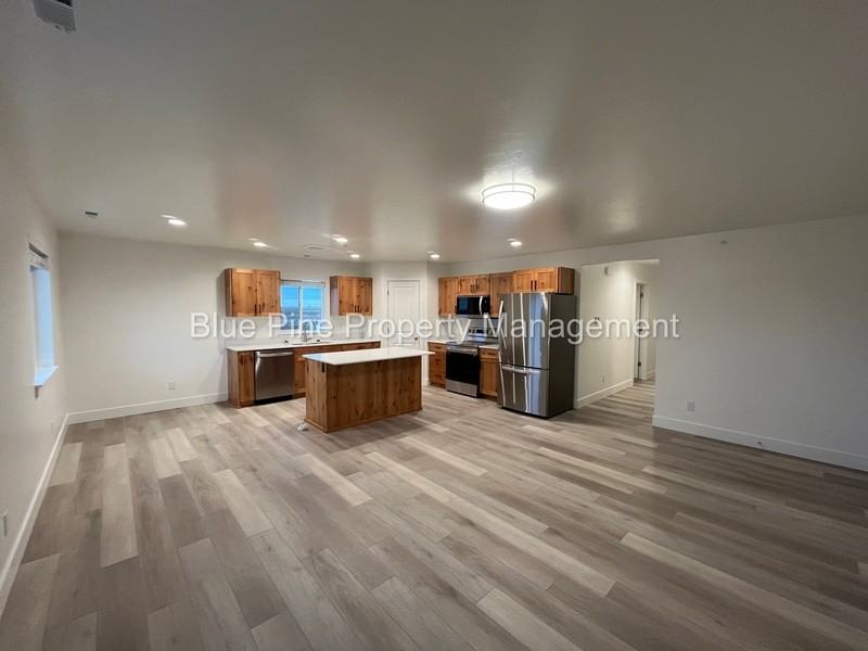6322 N Freedom Rd #4 - Photo 3 of 19