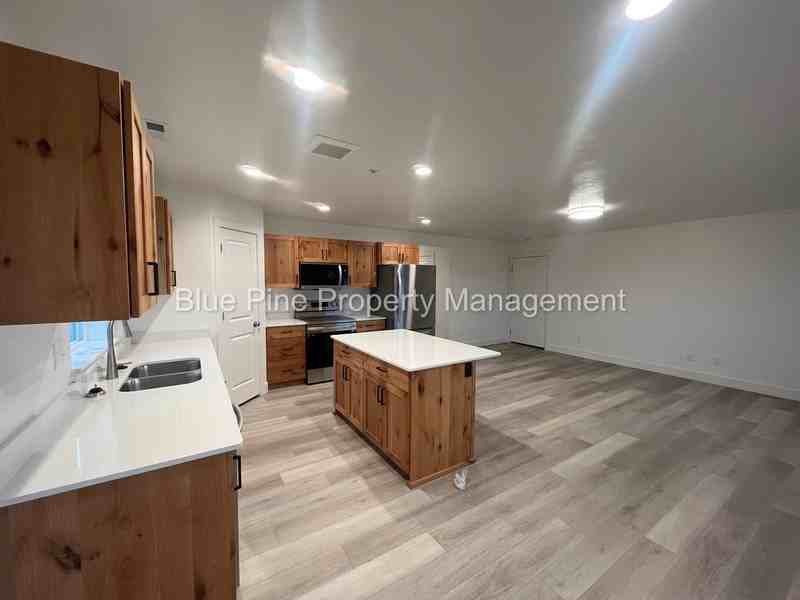 6322 N Freedom Rd #4 - Photo 4 of 19