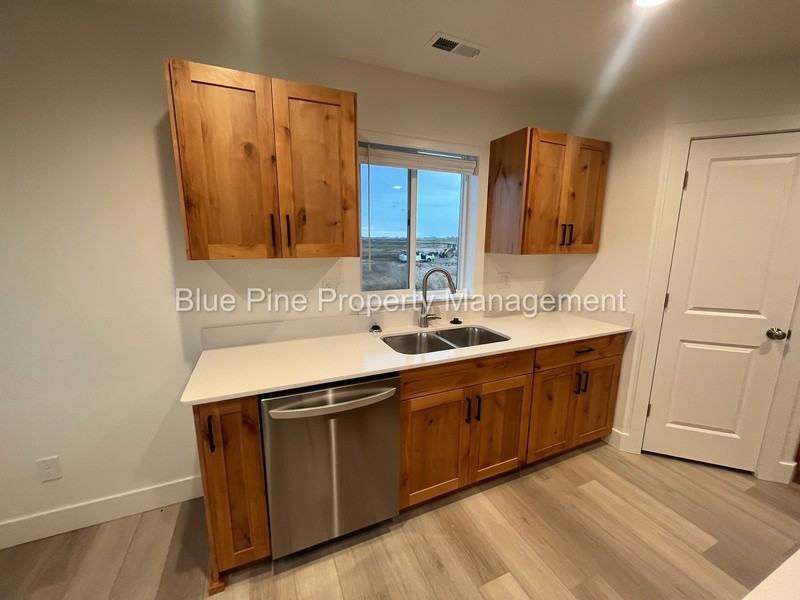 6322 N Freedom Rd #4 - Photo 5 of 19