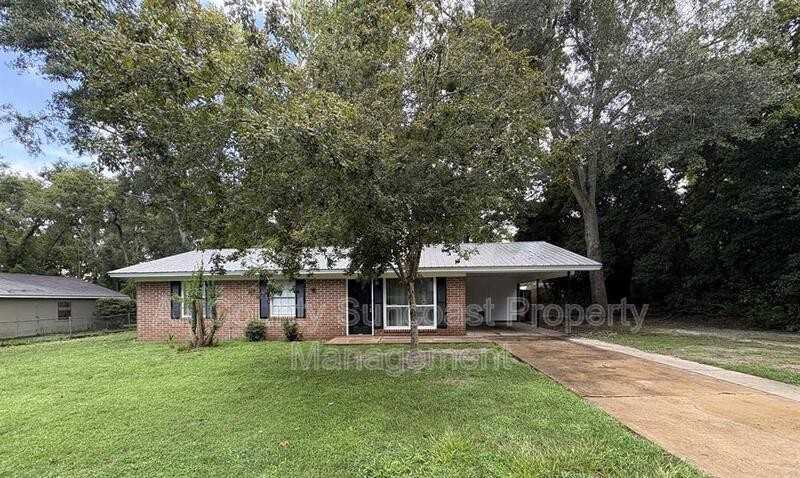 82 W Bryant Cir - Photo 2 of 9