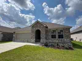 featured image of 226 Oak Heights Dr