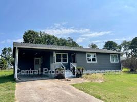 featured image of 10 Birch St