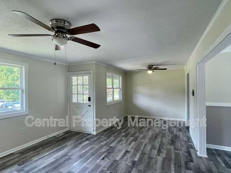 10 Birch St - Photo 2 of 21