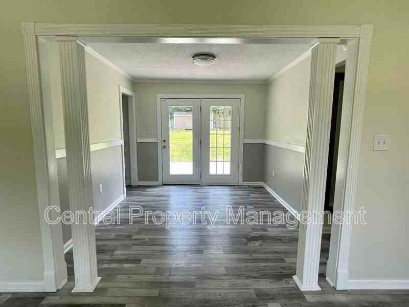 10 Birch St - Photo 7 of 21