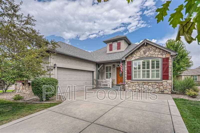 1852 S Jay Ct - Photo 2 of 28