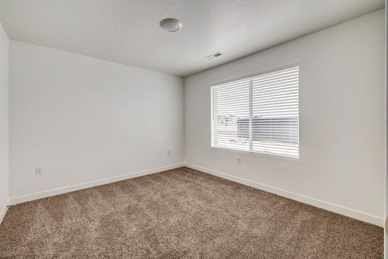 413 Southwest - Photo 4 of 24