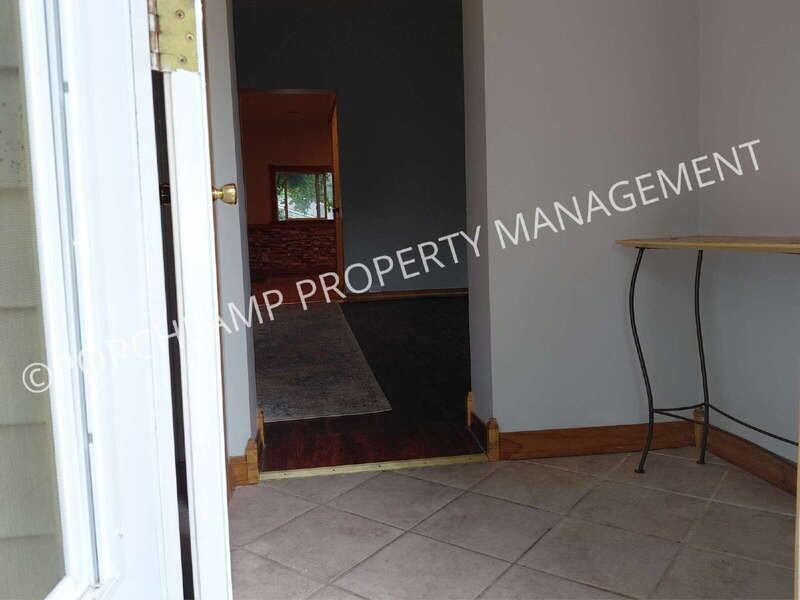 2121 Harrison Ave - Photo 3 of 18