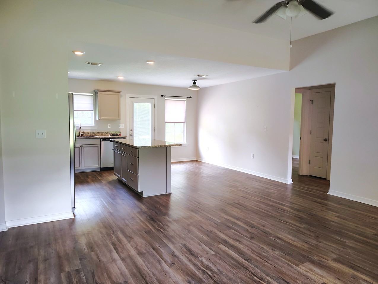 69 Logaras Cir - Photo 3 of 21