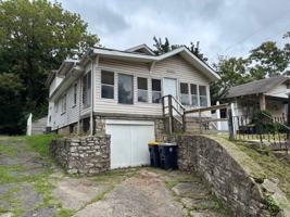 featured image of 3008 E 69th St