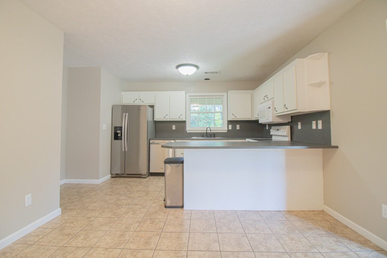 1244 Mountain Hill Rd - Photo 5 of 17