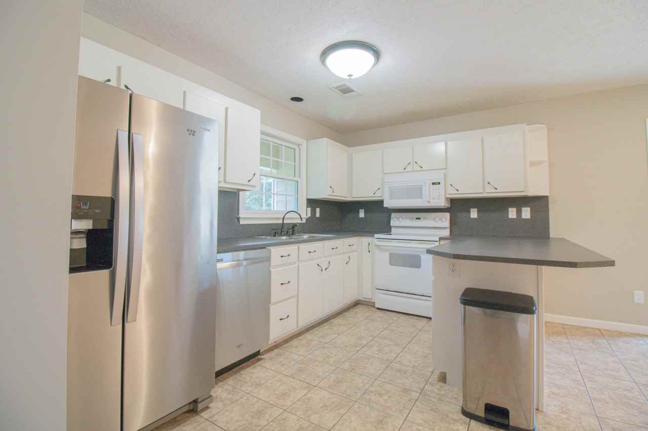 1244 Mountain Hill Rd - Photo 6 of 17