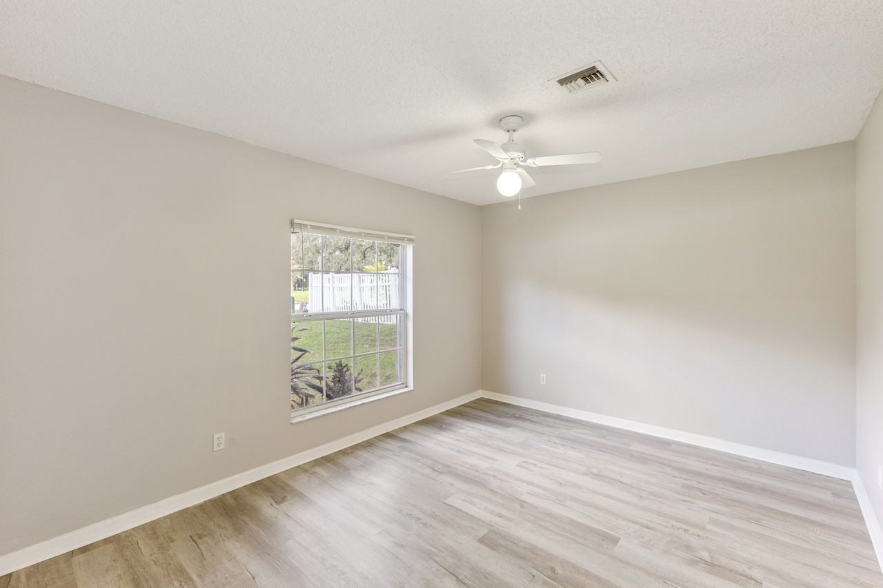 449 Ed Douglas Rd - Photo 3 of 21