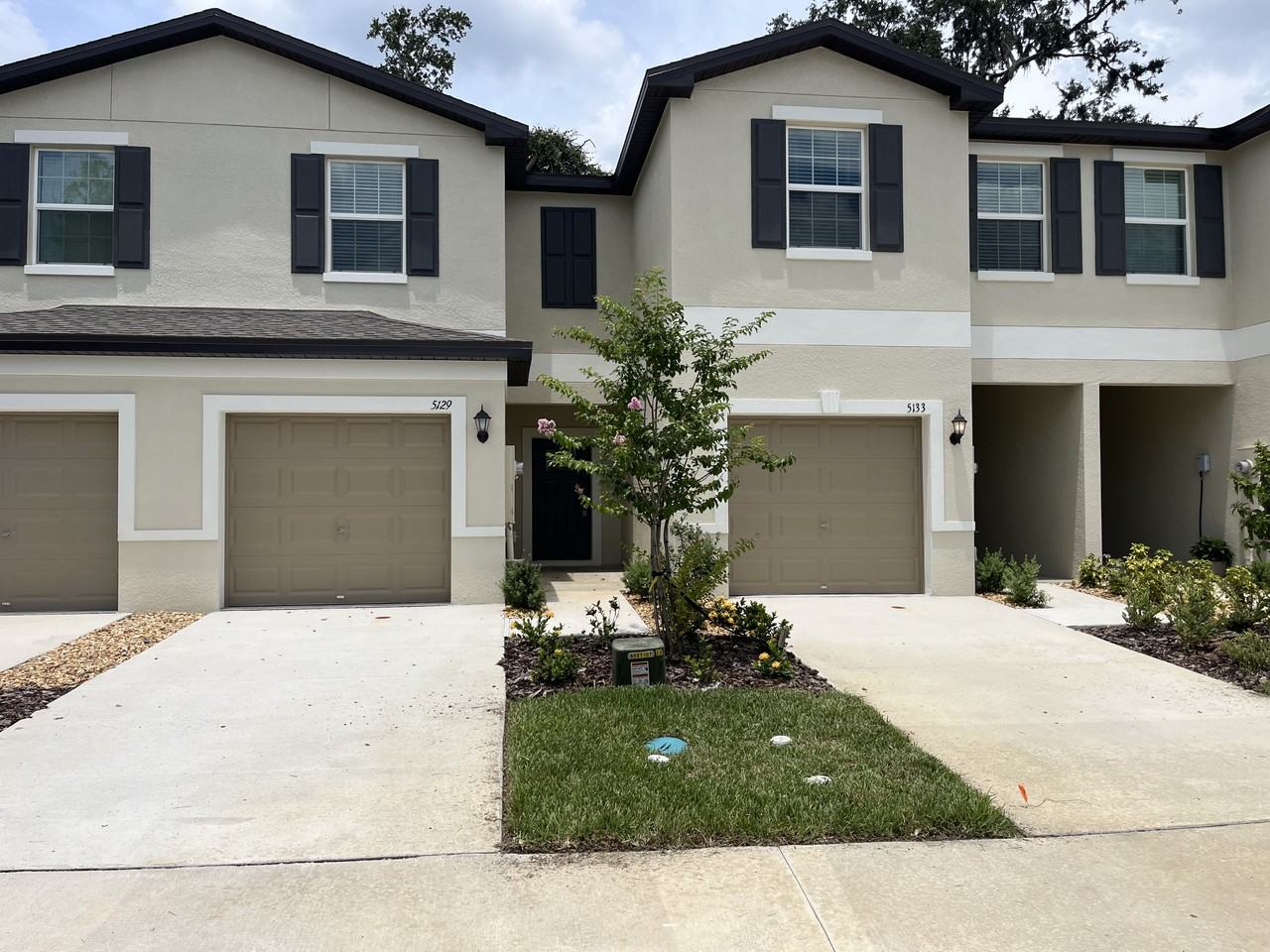 5129 Benjamin Eric St - Photo 2 of 33