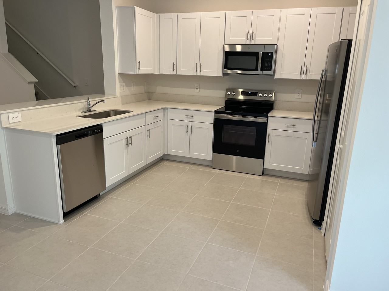 5129 Benjamin Eric St - Photo 4 of 33