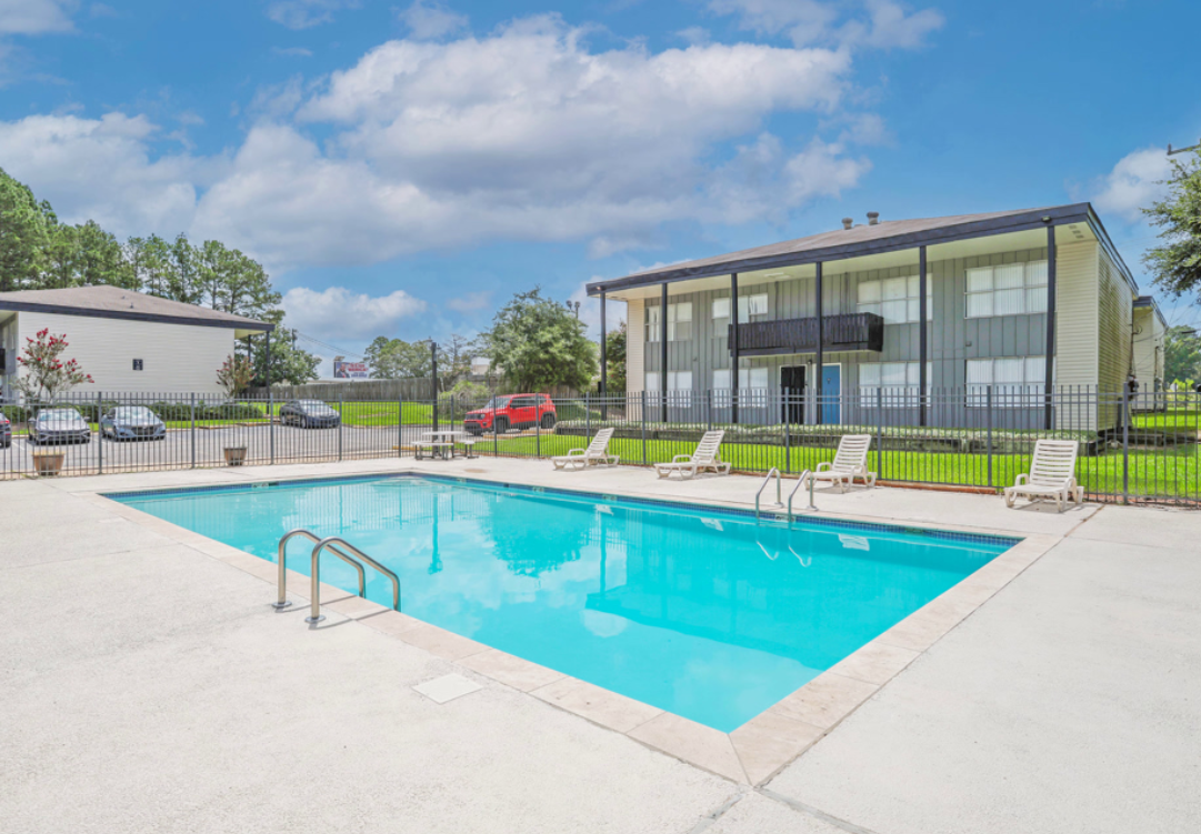 Misty Hollows Apartments - Photo 5 of 32