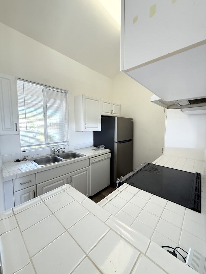 75 6081 Alii Drive #Z206 - Photo 3 of 11