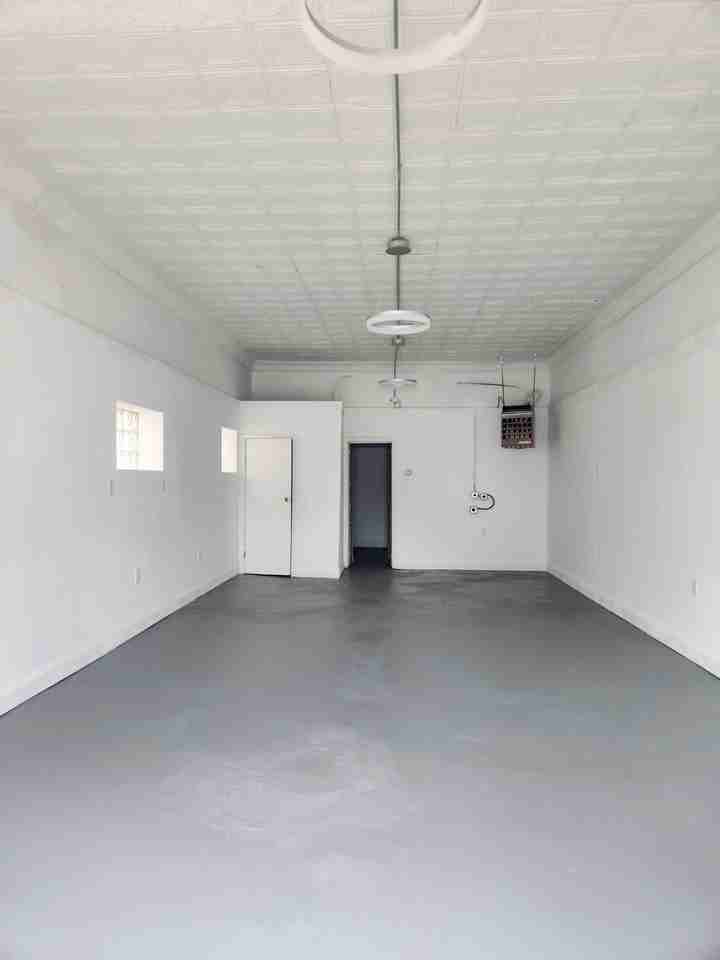 1862 Seneca St #2 - Photo 3 of 7