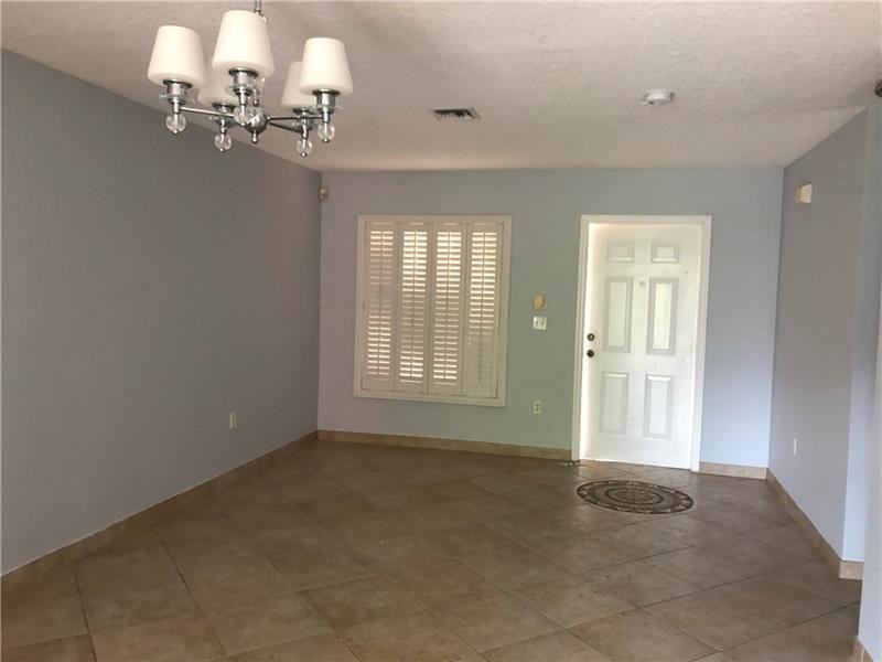 4050 Eastridge Drive - Photo 4 of 10