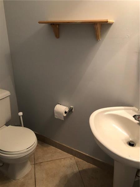 4050 Eastridge Drive - Photo 5 of 10