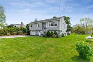 223 Seneca Dr - Photo 1 of 1