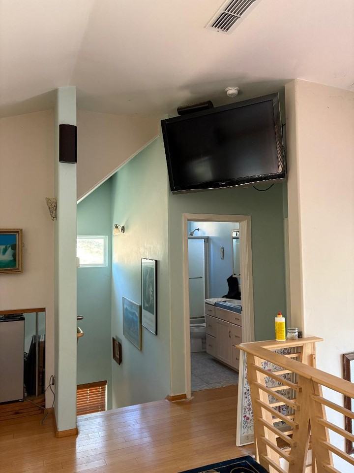 45 Smith St - Photo 4 of 11