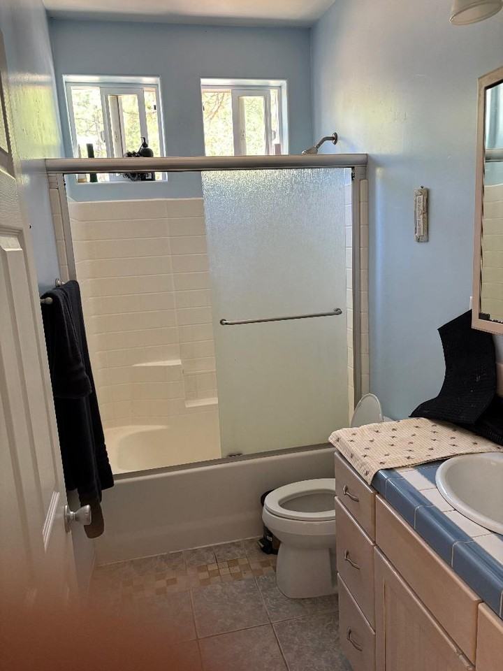 45 Smith St - Photo 7 of 11