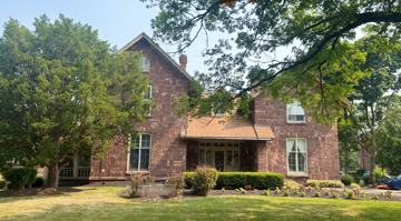 featured image of 660 East Ave