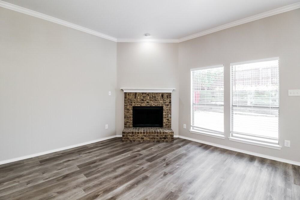 2952 Stockton St - Photo 5 of 16
