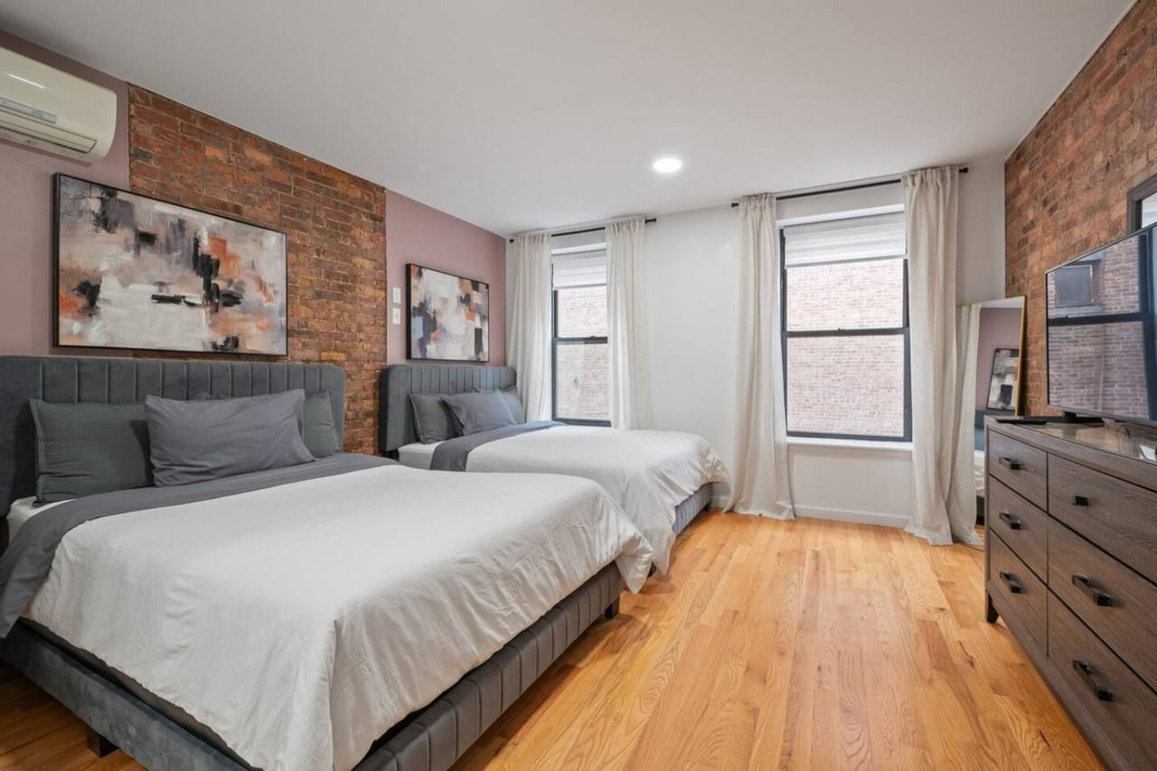 283 Pleasant Ave #1265794P - Photo 5 of 24