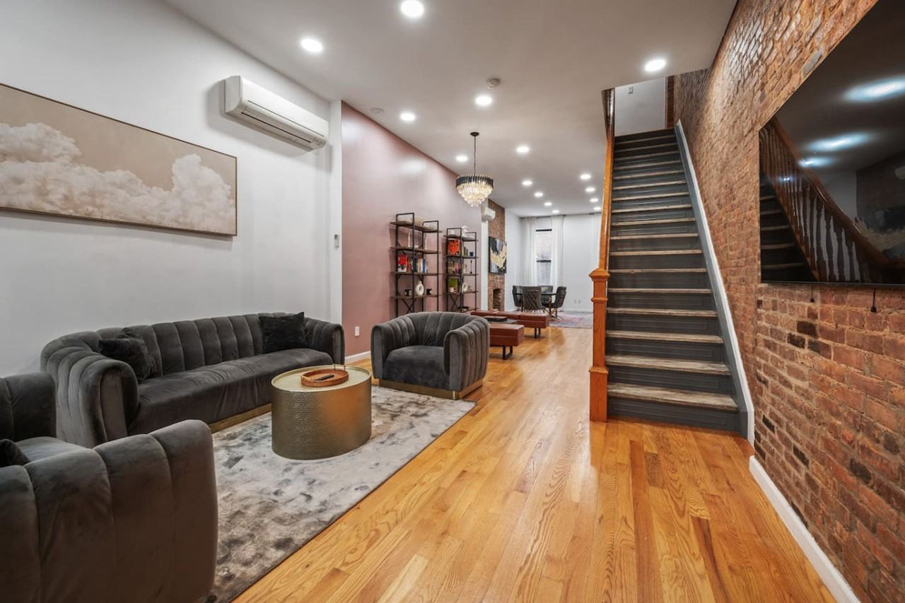 283 Pleasant Ave #1265794P - Photo 7 of 24