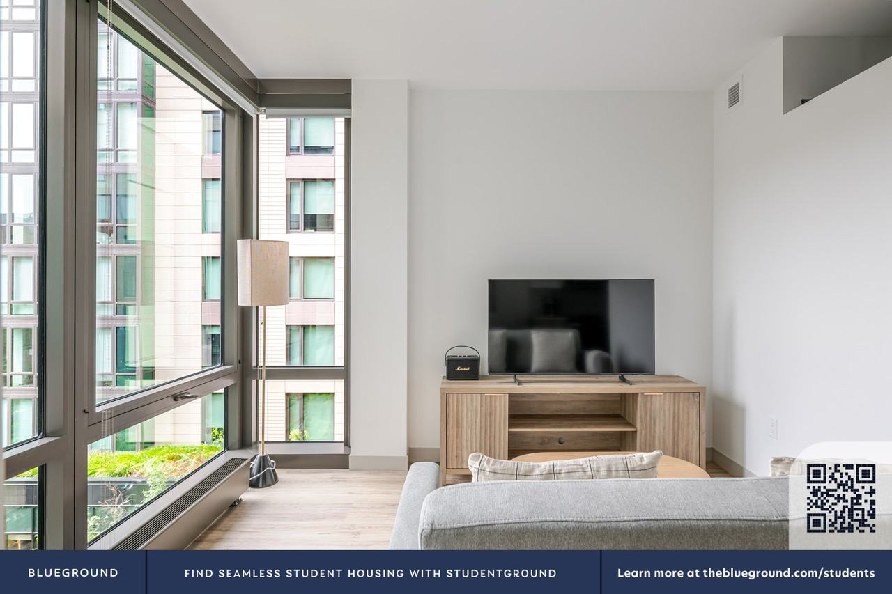 89 East Dedham Street - Photo 7 of 33