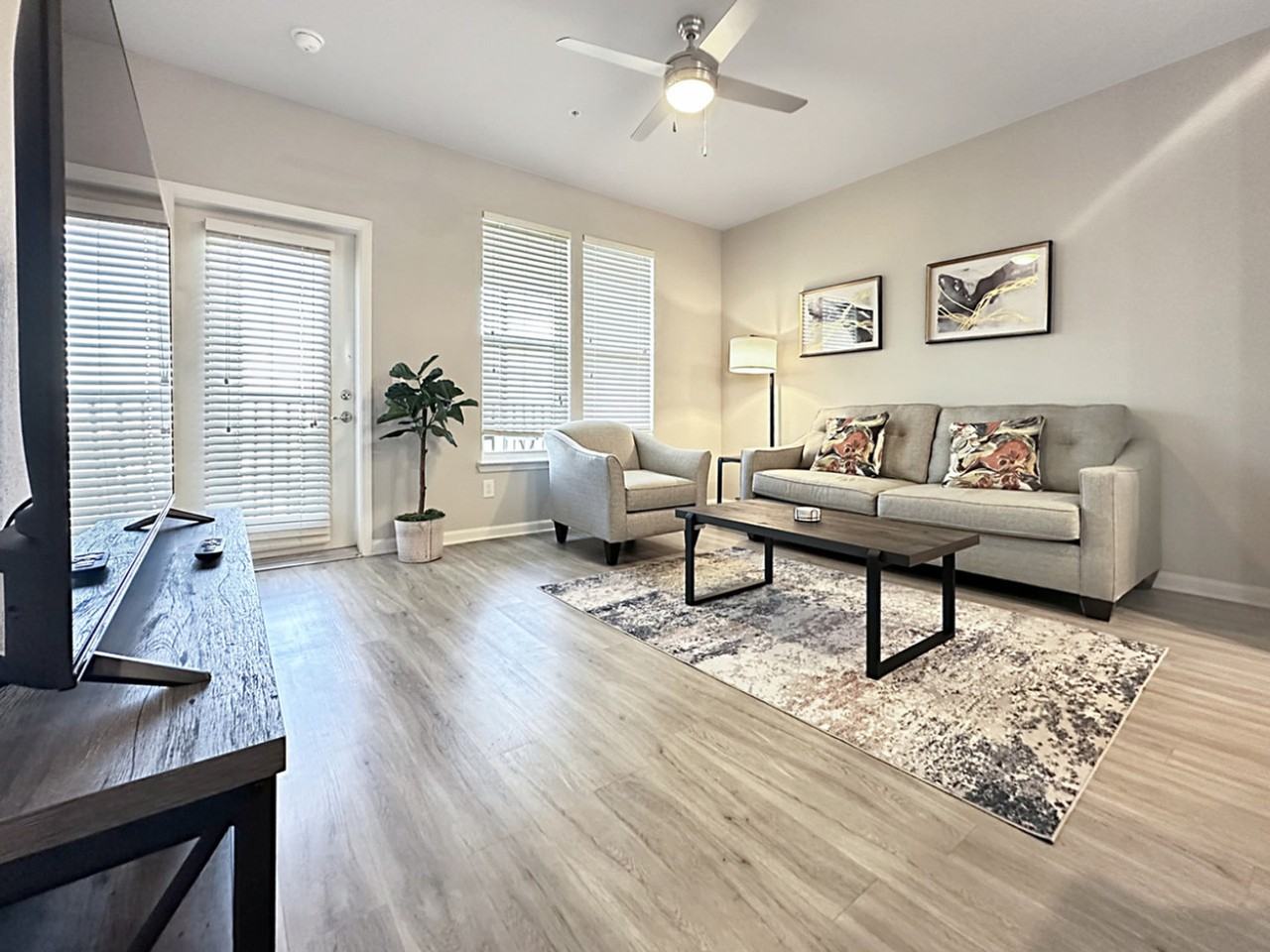 2622 Flournoy Circle South #1050964P - Photo 2 of 33