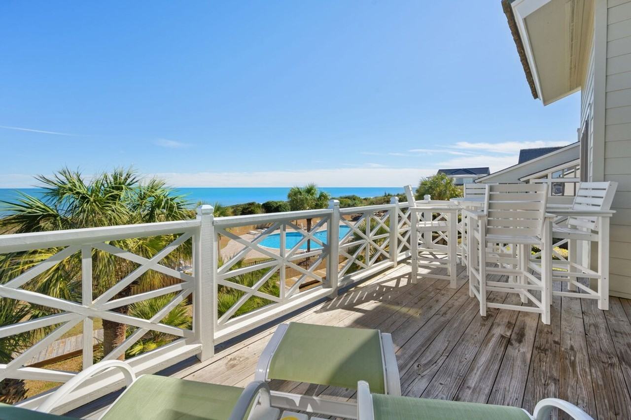 321 Pioneer Loop #1253890P - Photo 2 of 25