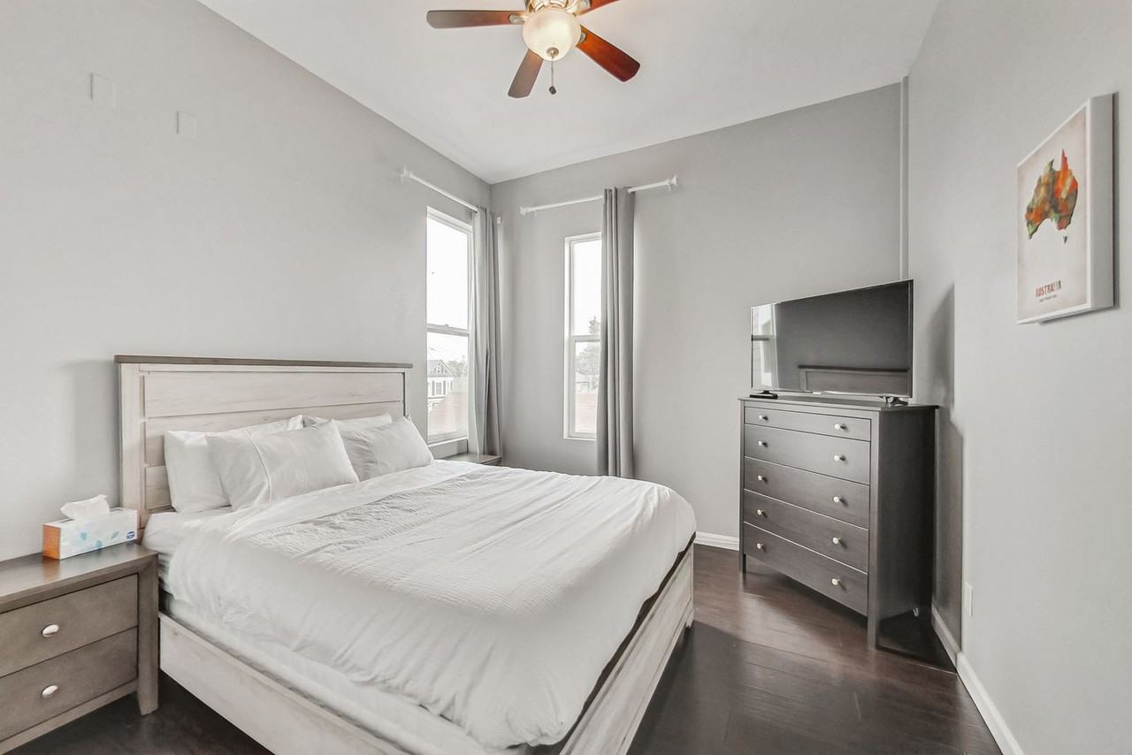 1608 14th St #1259142P - Photo 6 of 32