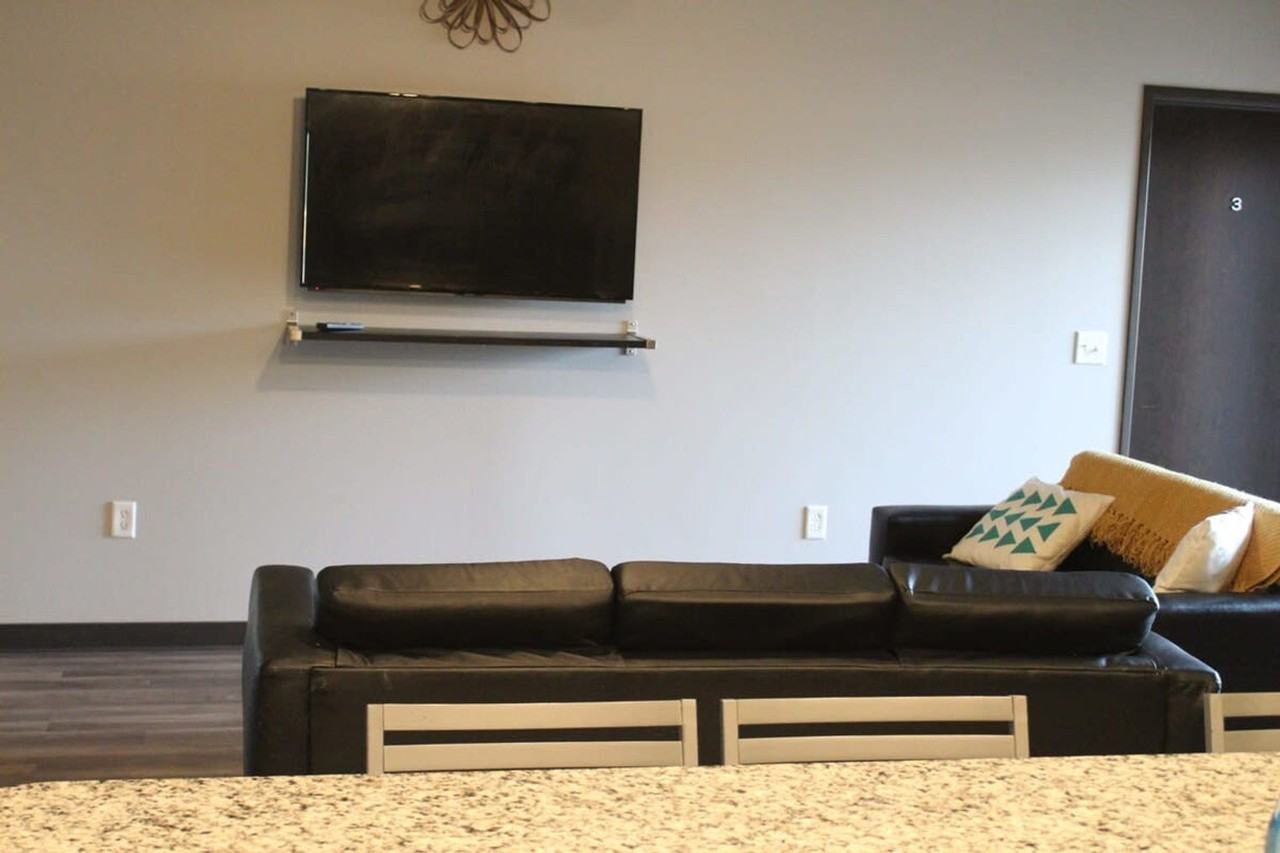 1206 S 4th St #1261664P - Photo 3 of 32